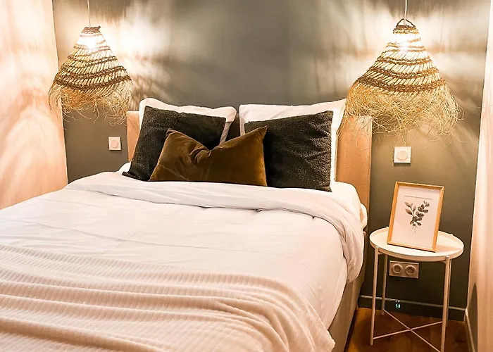 Magnifique Appartement De 3 Chambres + Parking