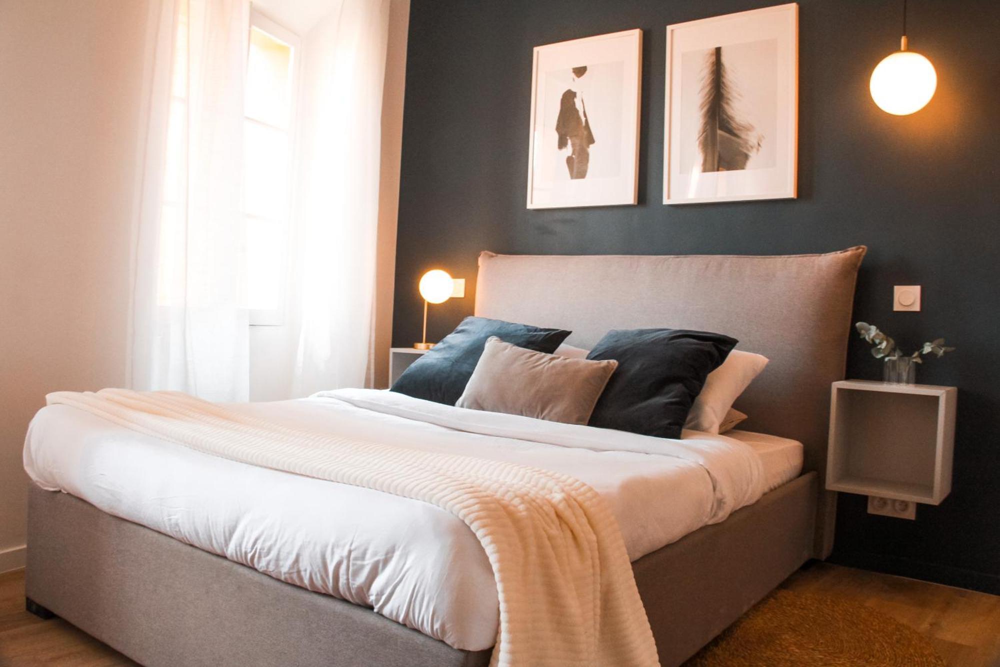 Apartment Magnifique De 3 + Parking *